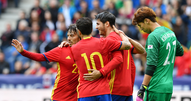 Euro-2016/préparation - L'Espagne en promenade, la Belgique en échec