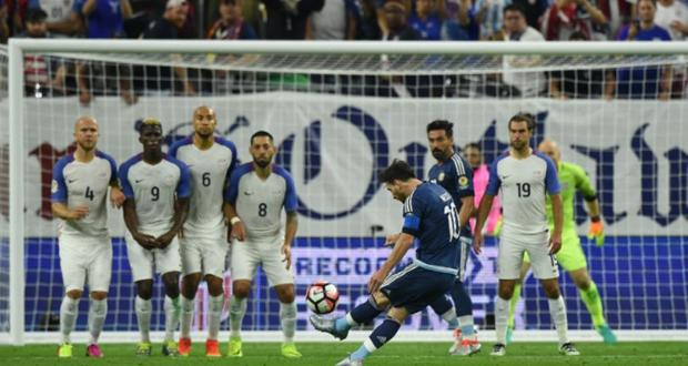 Copa America: Messi, sur sa planète, fait rêver l’Argentine