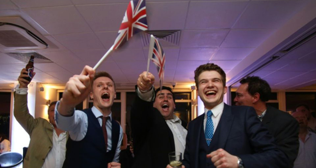 Le Brexit l'emporte avec 51,9% des voix 