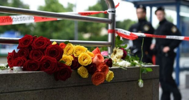 Fusillade: à Munich, la solidarité pour conjurer l’horreur 