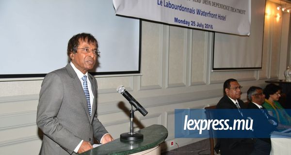 Gayan: «Dimoun ale klinik pou gagn tretman dan enn lenvironman lotel»