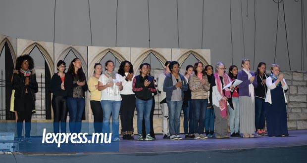 Sister Act: des chanteurs devenus comédiens