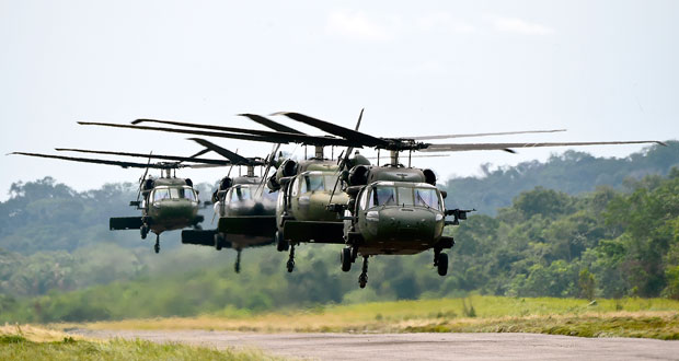 La Pologne prévoit un nouvel appel d'offres pour des hélicoptères militaires