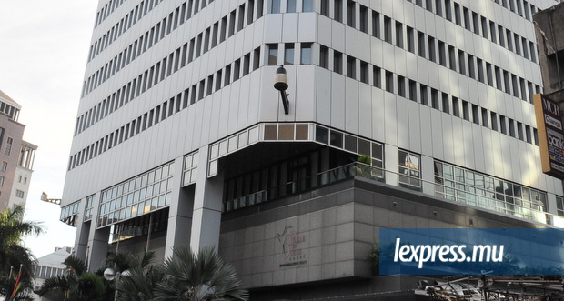 Licenciement de Megh Pillay: le rôle de Seetaramadoo décrié