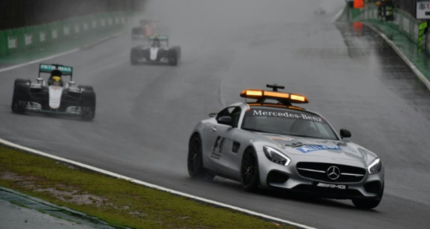 GP du Brésil: le départ retardé par la pluie, Grosjean forfait