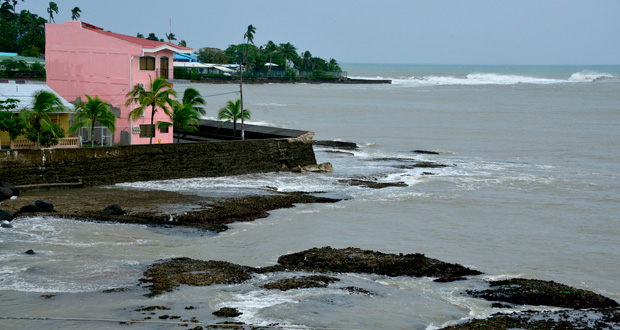 L'ouragan Otto à 20 kilomètres des côtes du Costa Rica et Nicaragua