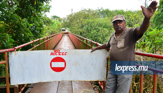 Rivière-du-Poste: les villageois réclament l’accès à l’ancien pont ferroviaire