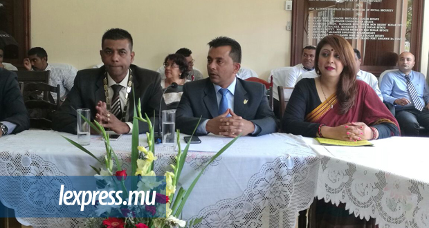 [Audio] Grand-Port: Nirmal Domah élu nouveau président du conseil de district