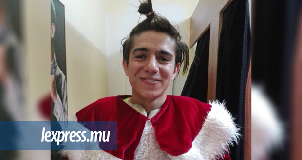 Ils ont du métier -Renzo Valayden, 21 ans: le teletubbies qui joue au Père Noël