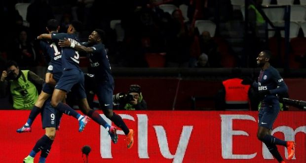 Ligue 1: le Paris SG s'en sort de justesse et recolle à Monaco