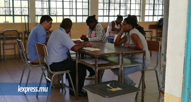 Réforme électorale à Rodrigues: des «failles» approuvées par Serge Clair et SAJ