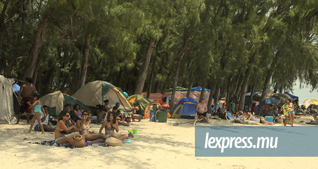 Beach Authority: le camping une «activité» payante selon la loi