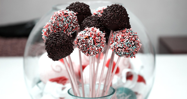 Recette: Pop cakes aux vermicelles colorés et chocolatés