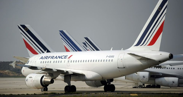 Air France: hôtesses et stewards appelés à la grève en mars