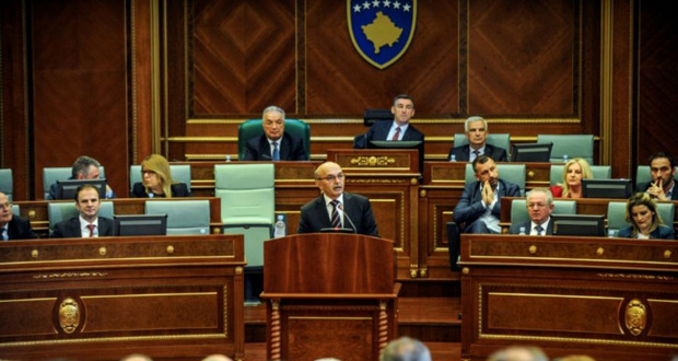Le Kosovo, en pleine crise politique, se dirige vers des législatives anticipées