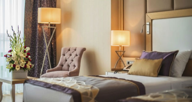 Des chambres d'hôtel à commande vocale pour le confort des clients