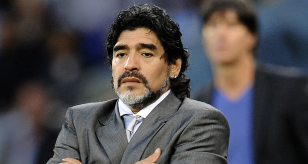 Diego Maradona devient citoyen d'honneur de Naples
