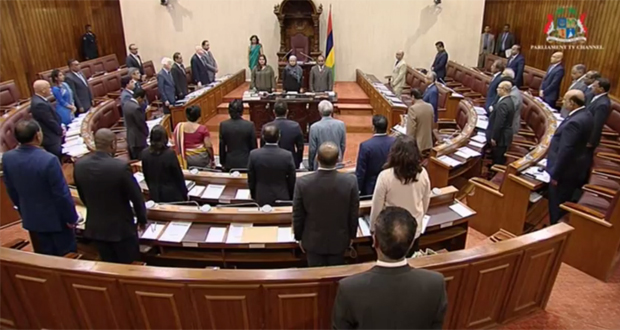 Parlement: Pravind Jugnauth ne veut plus être le mauvais élève