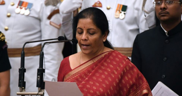 L’Inde nomme sa première femme ministre de la Défense