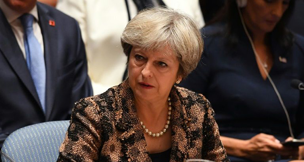 Theresa May veut débloquer à Florence les négociations du Brexit