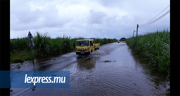 Intempéries: La Réunion aussi sous un avis de fortes pluies