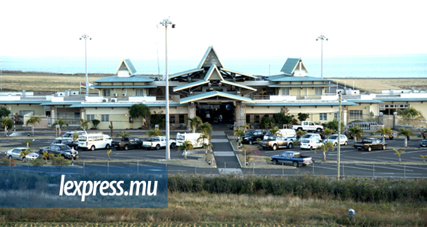 Rodrigues: un ATR bloqué au sol, des passagers passent la nuit à l’aéroport