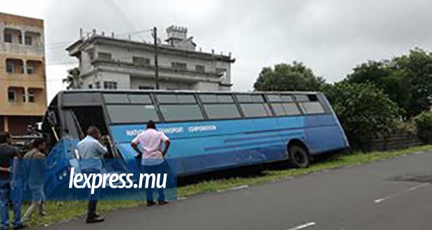 Accidents d'autobus: usure et défaillance technique ou humaine en cause