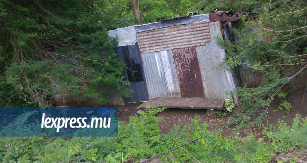 Une troisième maison s’effondre à Camp-Manna: la détresse de Jiovani Sobha 