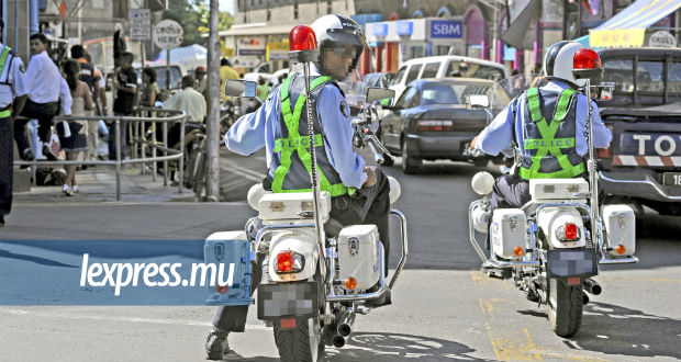 Police: faut-il une loi pour ces motards qui se croient tout permis ? 