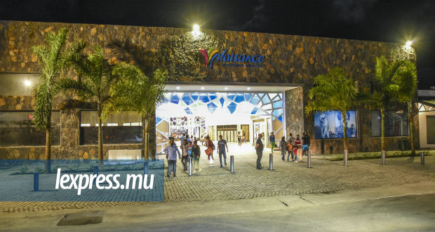 Plaisance Shopping Village opère sans «fire certificate»