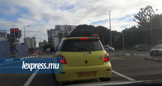 Rond-point enlevé à Rose-Hill: les automobilistes «abrutis»