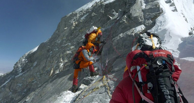 Ultime difficulté de l'Everest, le «ressaut Hillary» n'est plus