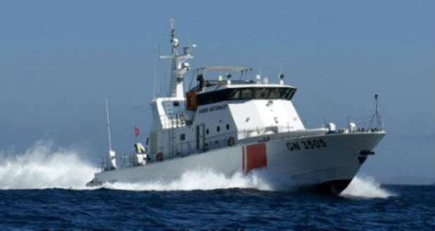 Migrants morts au large de la Tunisie: la marine reprend ses recherches