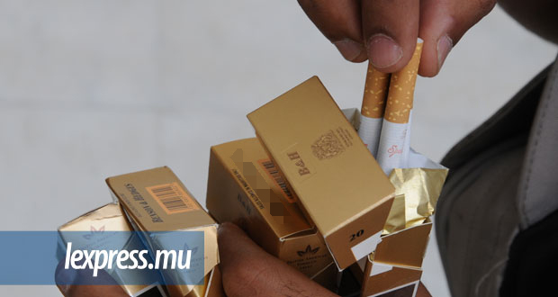 Budget 2018-19: les fumeurs se constituent un stock de cigarettes