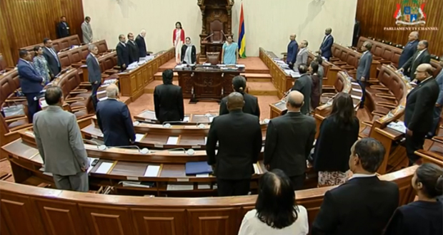 Assemblée nationale: walk-out de l'opposition
