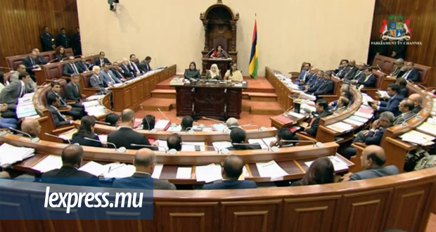 Parlement: les travaux en direct