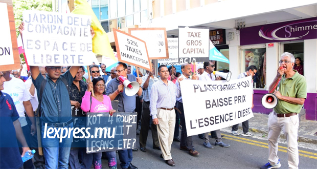 Plateforme pou baisse prix l’essence et diesel: la police interdit le go-slow