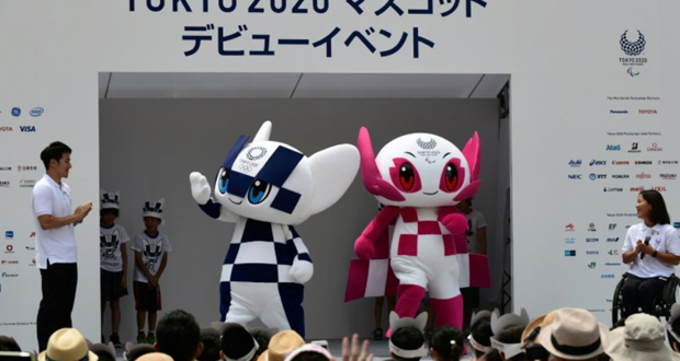 Tokyo baptise les mascottes futuristes des JO-2020
