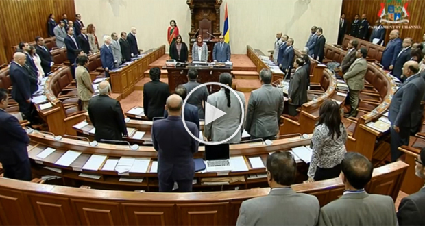 Assemblée nationale: les travaux parlementaires en direct