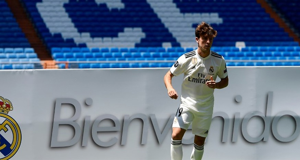 Transferts: les cinq points chauds du mercato en Europe 