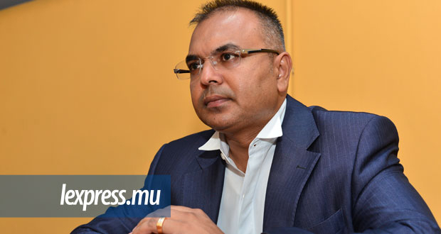 Parlement: Casse-tête pour remplacer Sanjeev Teeluckdharry