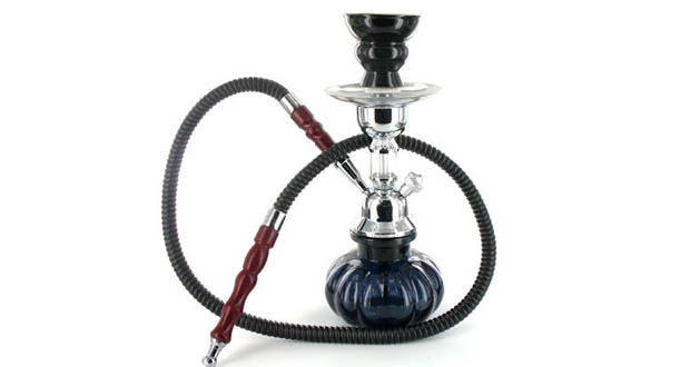 La cigarette et la chicha: Même combat