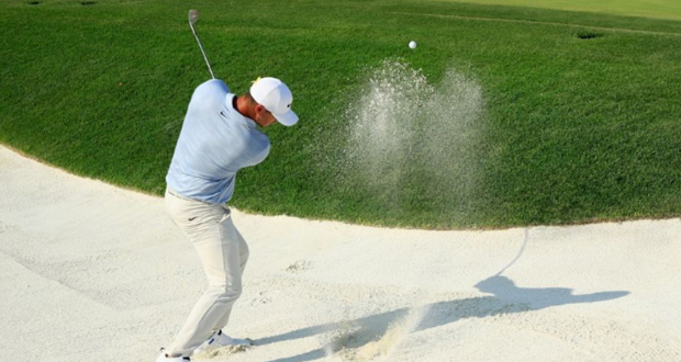 Golf: Koepka prend les commandes du championnat PGA, Woods se replace