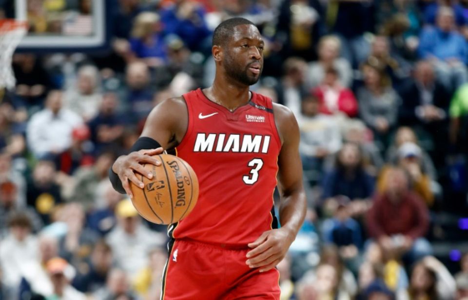 NBA: Dwyane Wade repart pour une dernière saison à Miami