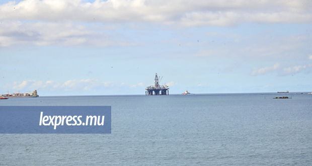 Port pétrolier à Albion: début des forages ce mois-ci