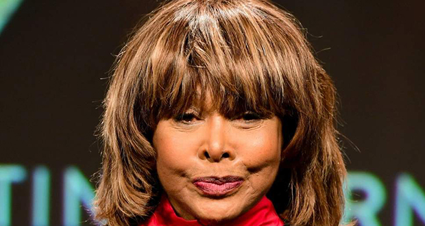 Tina Turner contrainte d’assister à un show porno… pour sa nuit de noces 