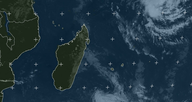 Météo: une perturbation tropicale au nord-est de Maurice 