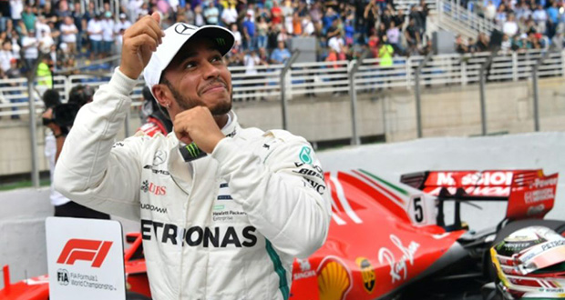 GP du Brésil: Hamilton offre une 100e pole à Mercedes, Vettel reçoit une grosse amende