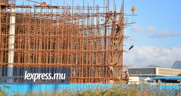Le secteur de la construction soumis à des règlements stricts