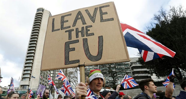 GB: May met en garde les députés, à deux jours du vote sur l’accord de Brexit